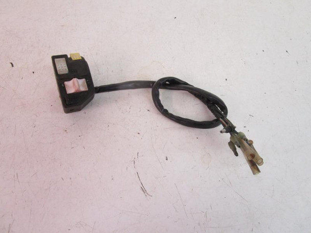 86 Honda TRX 125 Fourtrax Handlebar Switch 35200-VM6-681 1986