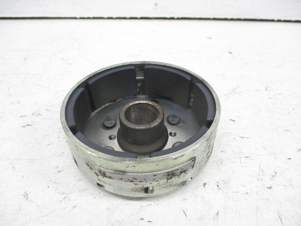 04 Polaris Indy 800 XC Snowmobile Flywheel Rotor 4010677