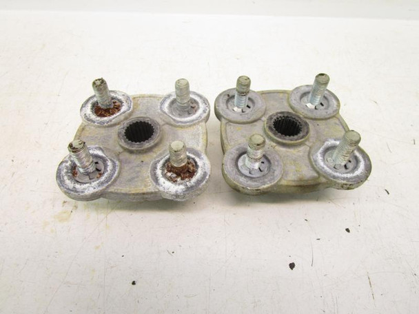 00 Polaris Magnum 325 4x4 Rear Wheel Hubs 5144192 2000