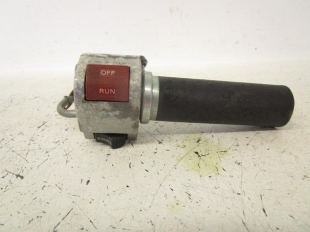 1987 Suzuki VS 700 Intruder OEM Right Handlebar Killswitch 37200-38A42 1986-1987