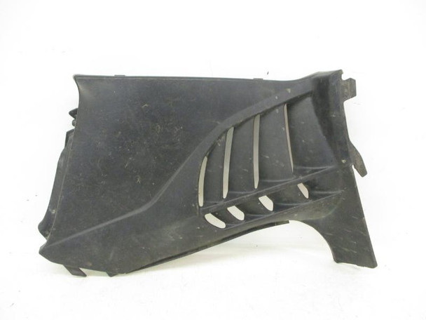 02 Yamaha Grizzly 660 #2 Right Side Engine Plastic Cover 5KM-21721-00 2002-2008