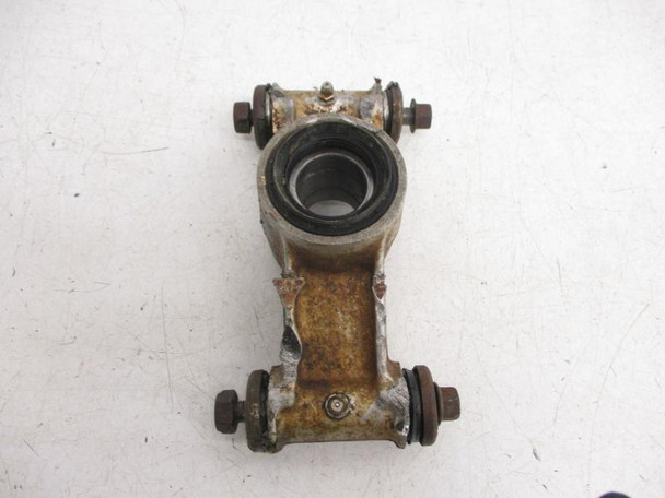 02 Yamaha Grizzly 660 #2 Rear Knuckle 5KM-2530F-00-00 2002 *Marks*