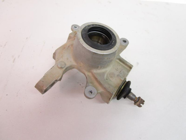 05 Suzuki LTA 700X King Quad Front Right Hub Knuckle 51231-31G00 2005-2018