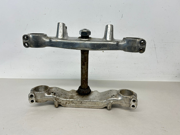 1985-1986 Honda ATC 250R Upper Lower Triple Tree Clamp Stem 53200-HA2-000