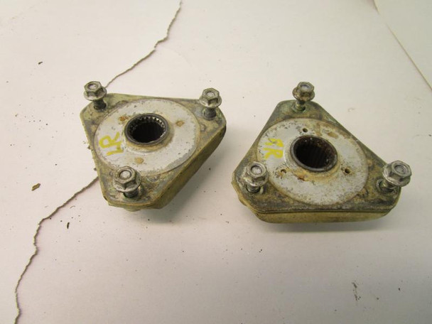 83 Suzuki LT 125 QuadRunner  Rear Wheel Hubs 64110-24302 1983