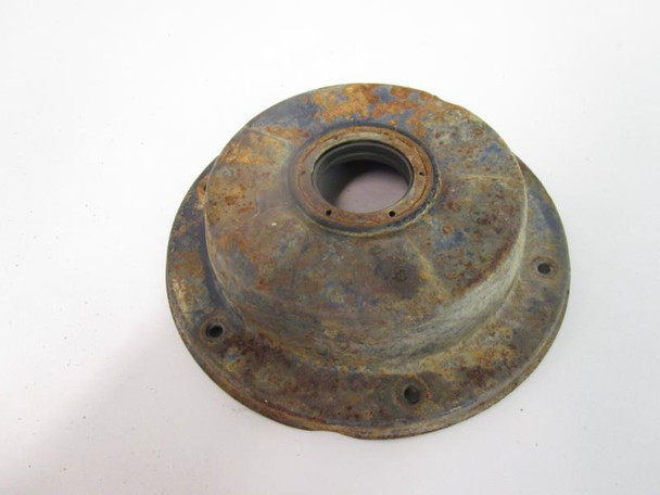 85 Honda TRX 125 Fourtrax Rear Brake Drum Cover 40532-968-680 1985-1986