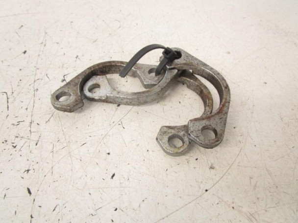 09 Kawasaki EN 500 Vulcan (4) Exhaust Pipe Holder Flange 18069-1064 1990-2009