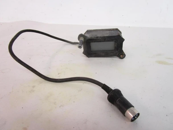 86 Suzuki GV 1400 Cavalcade Radio Display Screen