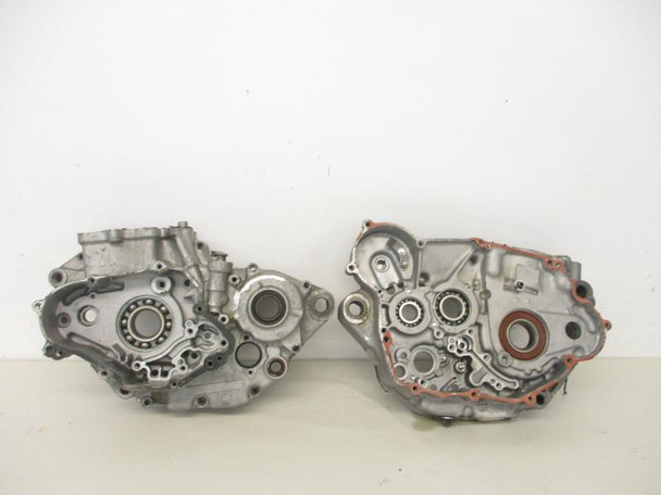 06 Kawasaki KX 450F KXF 450 Cases Left Right Crankcase Case 14001-0056 2006
