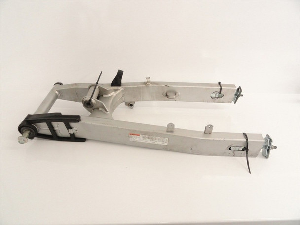 01 Suzuki GSX 750 F Katana USED Swingarm Swing Arm Suspension 61000-08F00-13L
