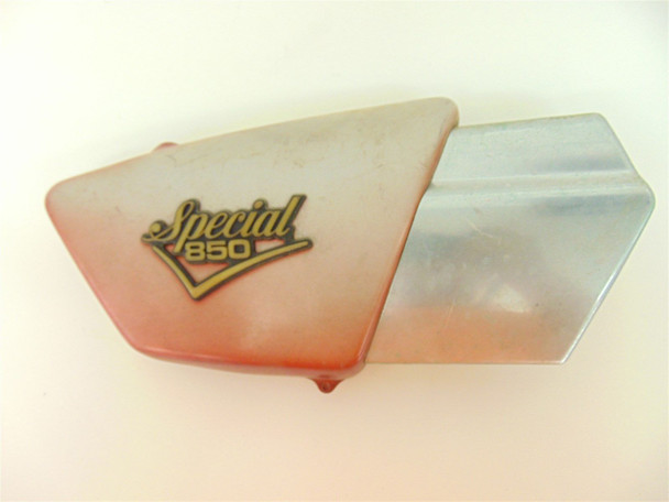 81 Yamaha XS 850 Special  Right Side Cover Plastic Panel Body AC239