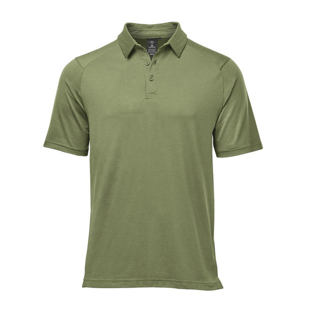 Men's Oasis Polo in olive green with a classic polo collar and a logo on the chest. Short sleeves and a relaxed fit.