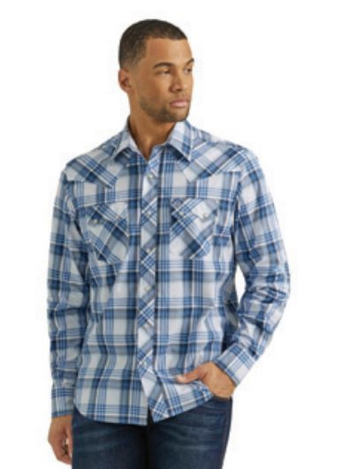 Wrangler Mens Blue and White Plaid Retro Modern Fit Long Sleeve Shirt