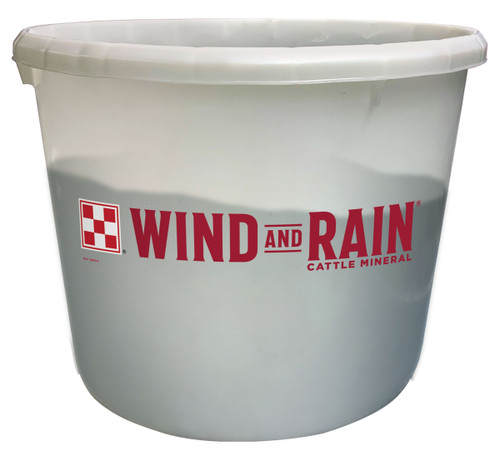 Purina Wind and Rain Cattle Mineral Tub 225LBS