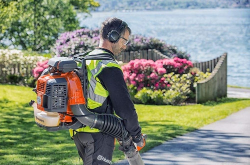 Husqvarna 570BTS 66-cc Cycle Backpack Blower