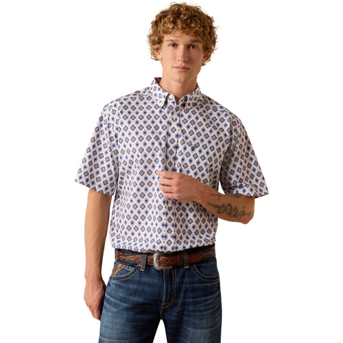 Ariat Men's White Multi Southwest Print Baxter Classic Fit Short Sleeve Button Up Shirt