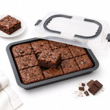 Non-Stick Deep Baking Tray w/ Lid and Carry Handles