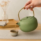 1L Cast Iron Teapot w/ Stainless Steel Infuser Filter