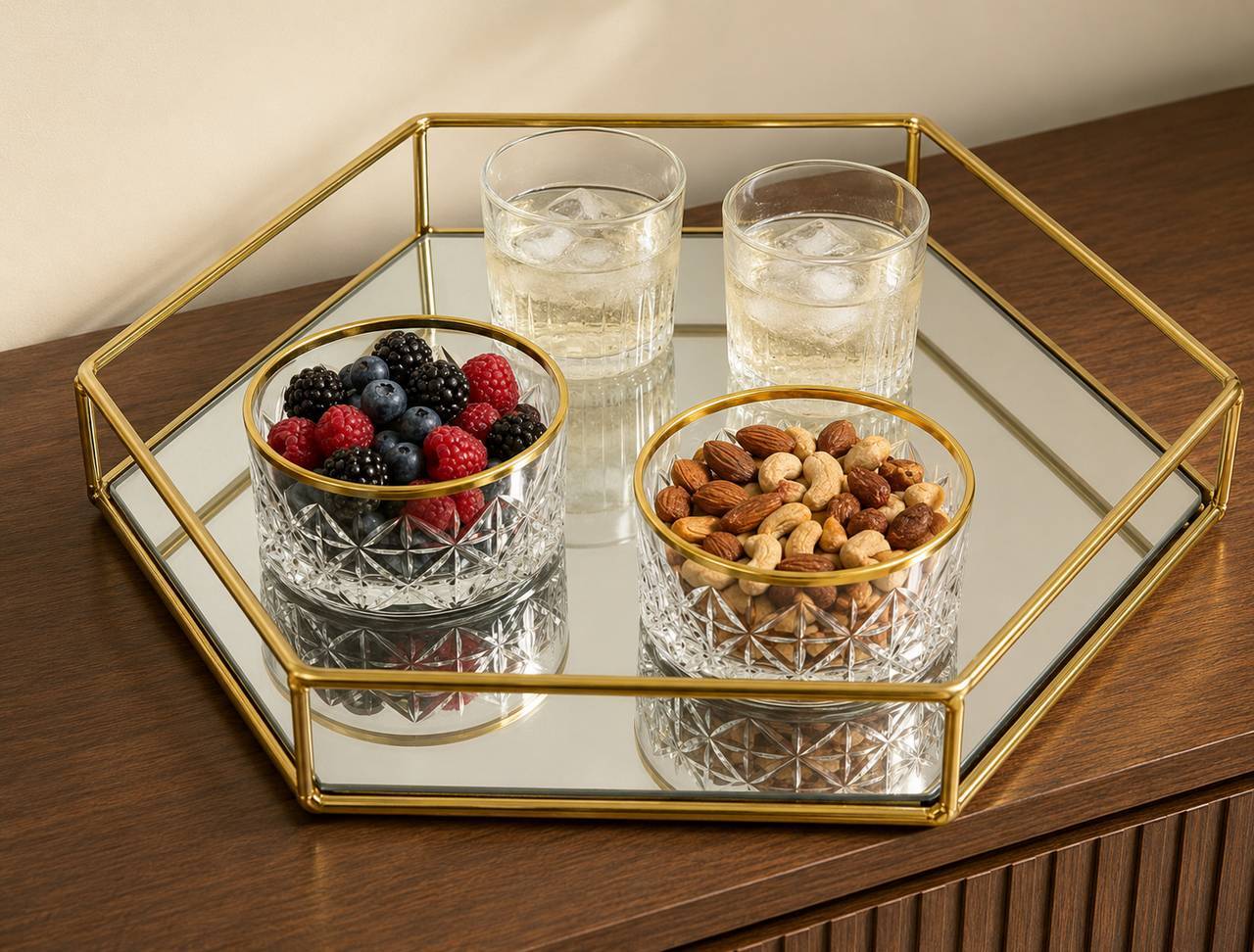 Serving Dishes, Platters & Trays