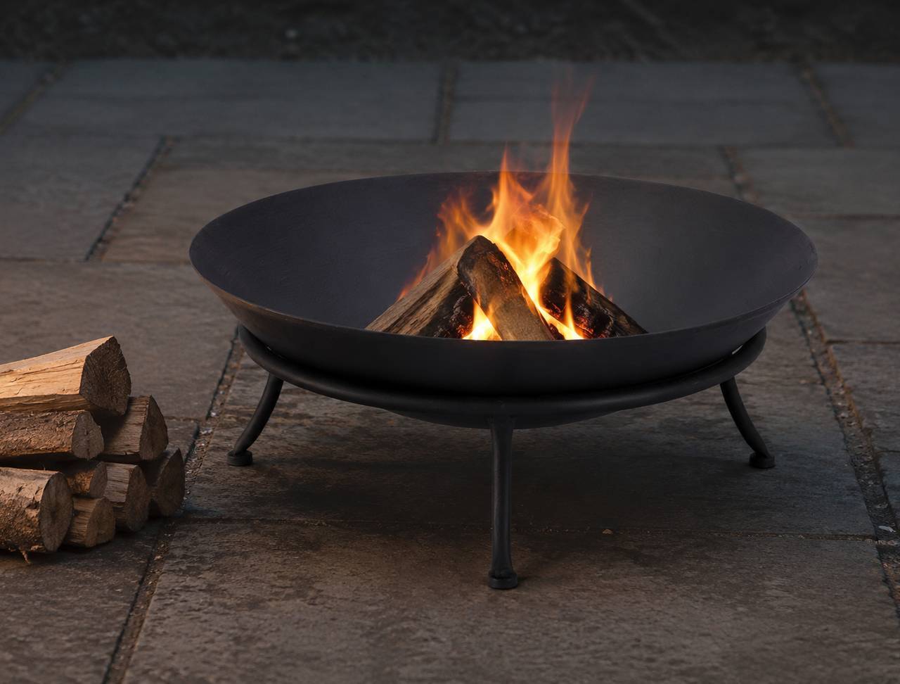 Fire Pits & Chimineas
