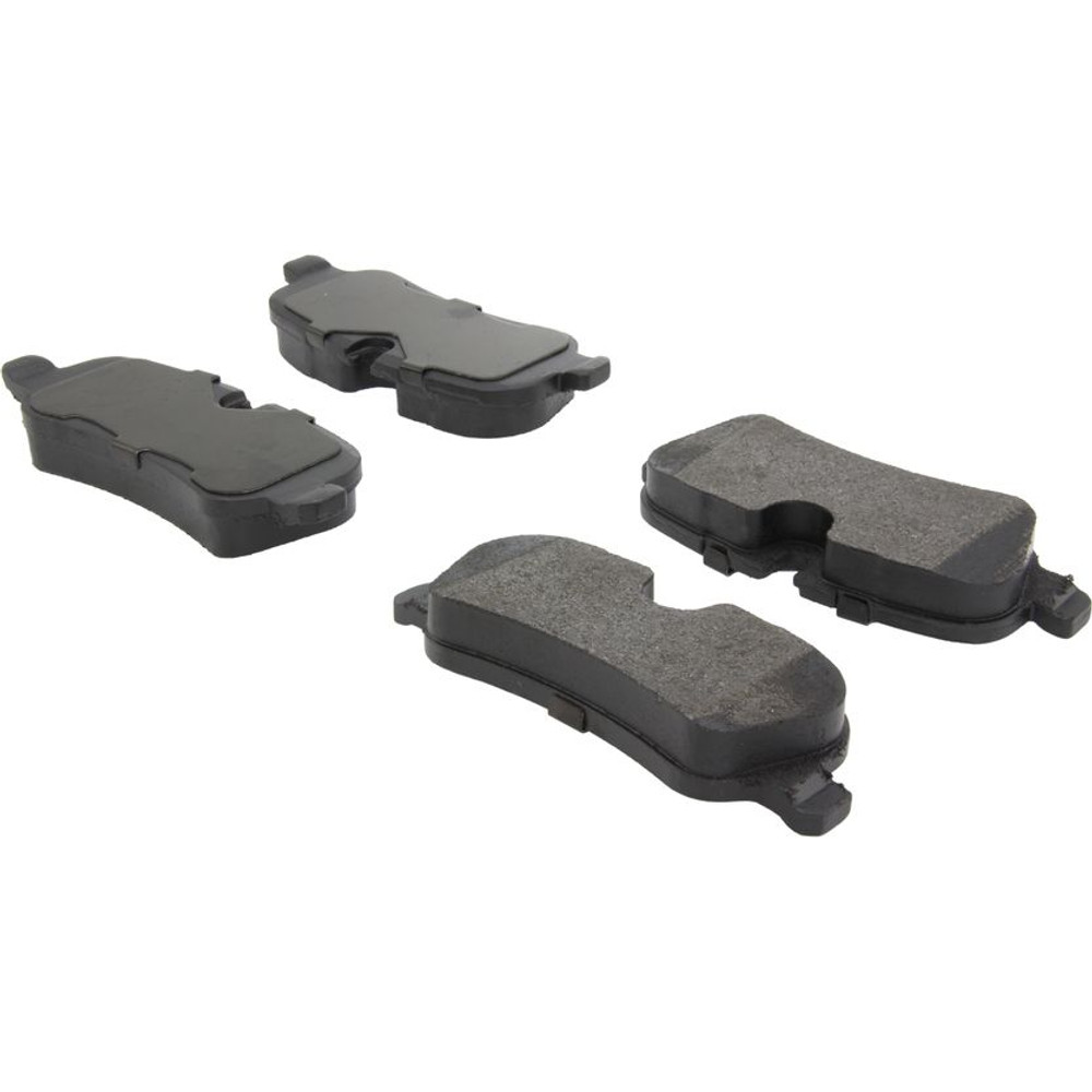 StopTech 308.10991 Street Front Brake Pads, Land Rover LR3 2005-2009, Range Rover 2006-2012, Range Rover Sport 2006-2009