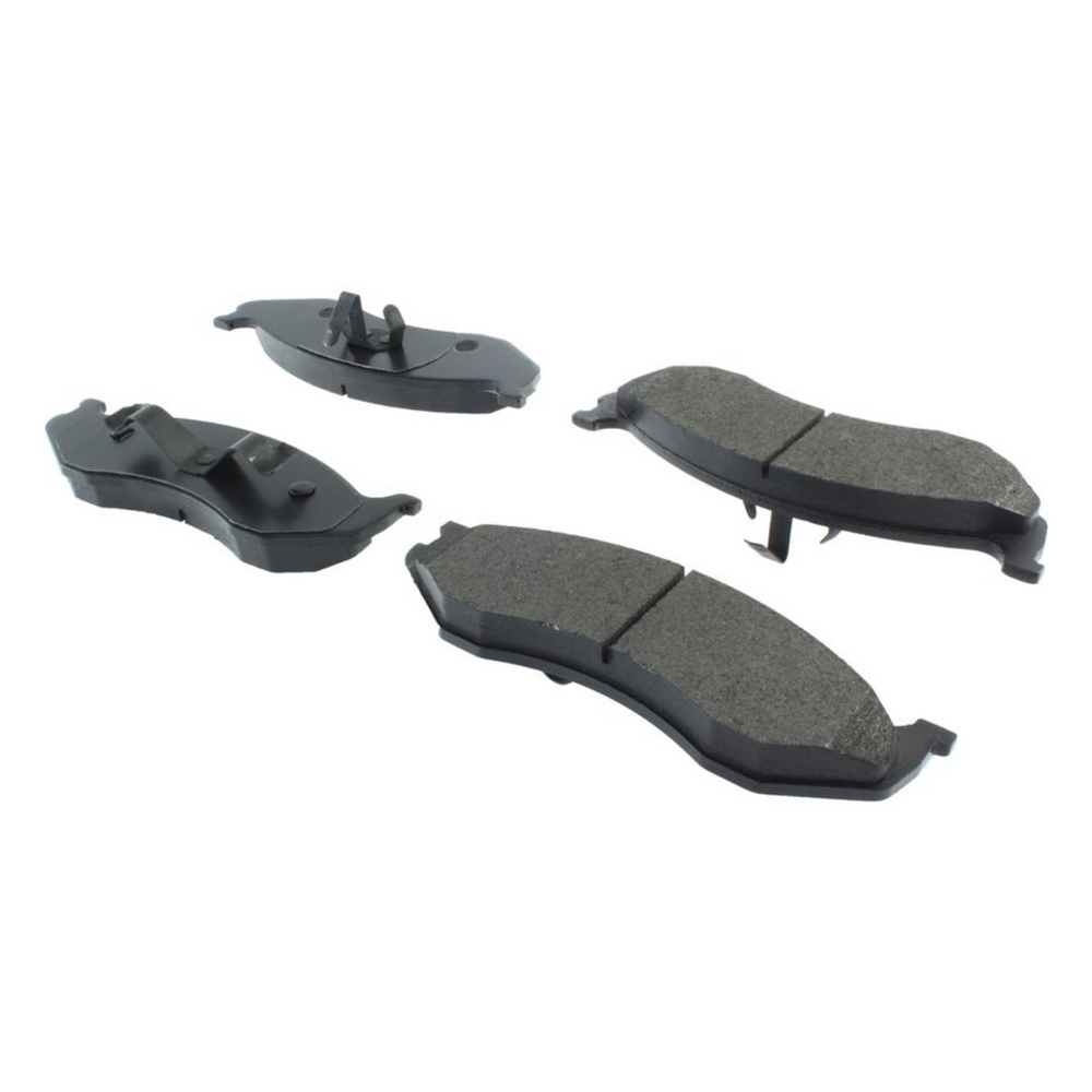 StopTech 308.04770 Street Front Brake Pads, Jeep Cherokee 92-01