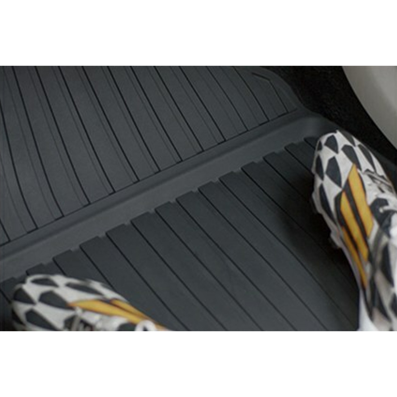 Genuine Volvo Molded Plastic Blond Third Row Floor Mat, Volvo XC90 II ...