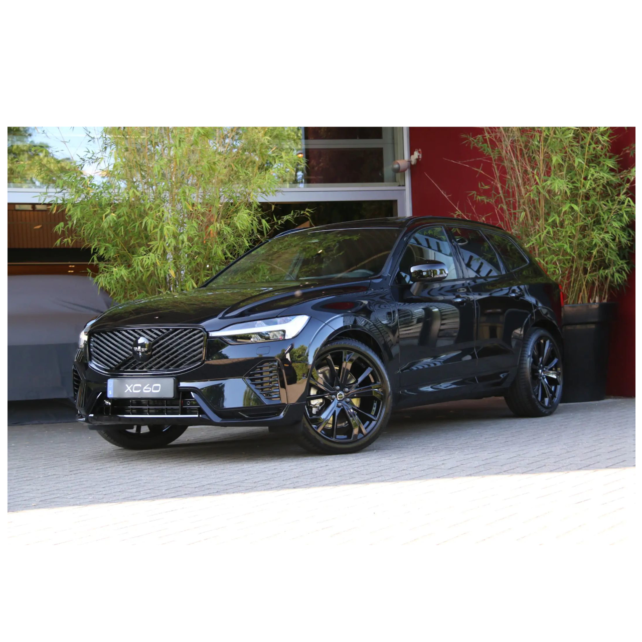 Genuine Volvo XC60 Black Edition Front Hood Grille, MY2026+ - ViVA