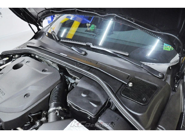 Downpipe till Volvo V70, S60, XC70 (2006-2008) XC90 2.4D D5