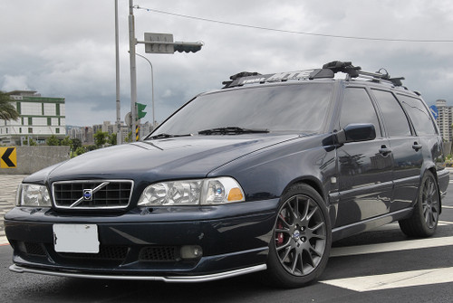 FRP Hybrid 3-Piece Front Lower Lip Spoiler, 850 T-5R/R, Volvo S70R/V70R FS702H