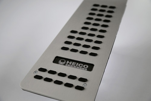 HEICO SPORTIV H4322009 Heico Illuminated Aluminum Foot Rest, Volvo S90/V90, XC90 II LHD