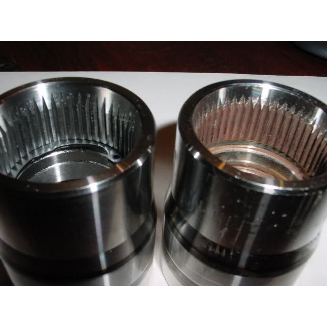 Genuine Volvo Angle Gear Collar Sleeve Service Kit, 5-Speed