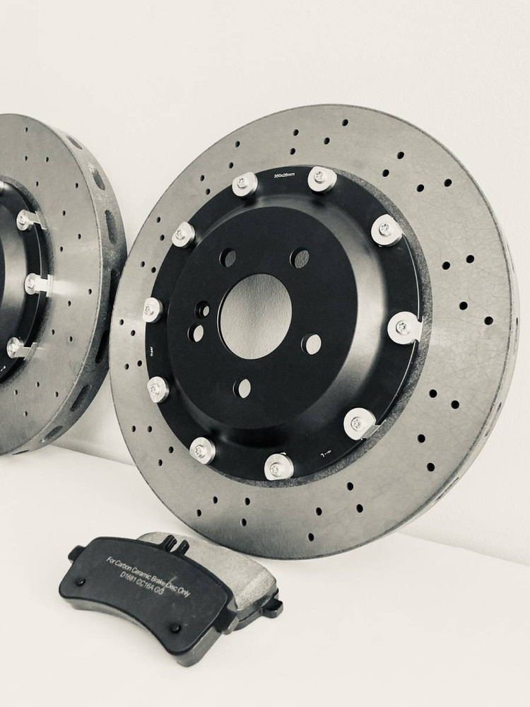 Porsche Carrera GT Carbon Ceramic Brakes