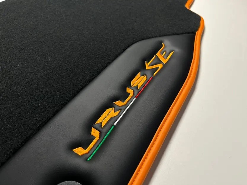 Lamborghini Urus Floor Mats For Sale