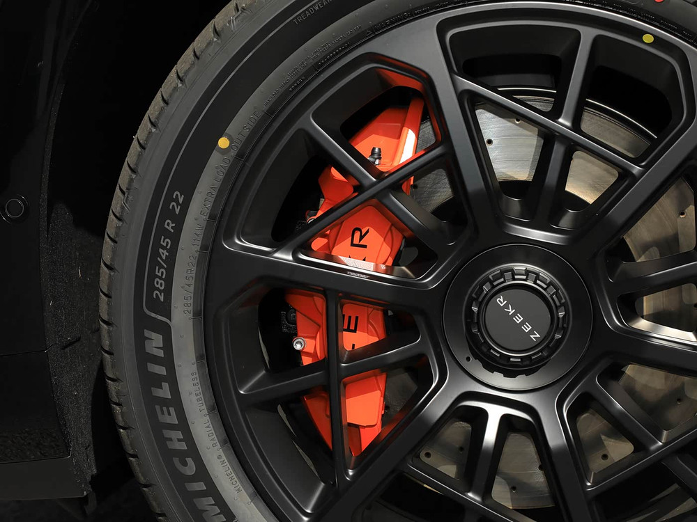 2026 Zeekr 9X Hyper - Polar Night Black / Stone Grey | REF020126