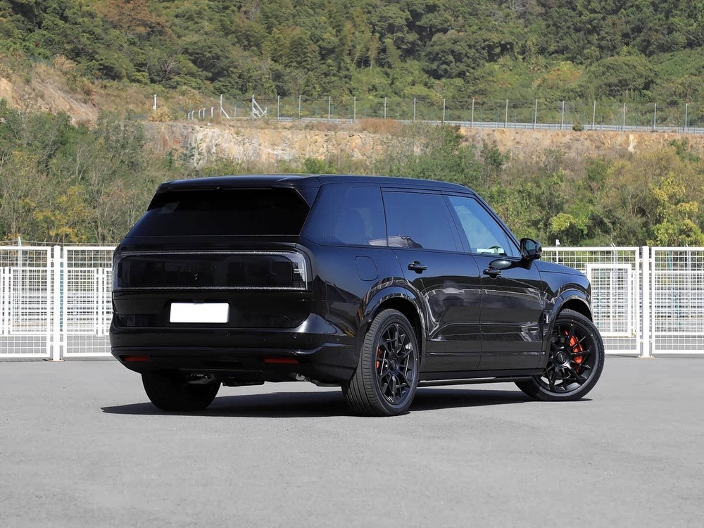 2026 Zeekr 9X Hyper - Polar Night Black / Stone Grey | REF020126