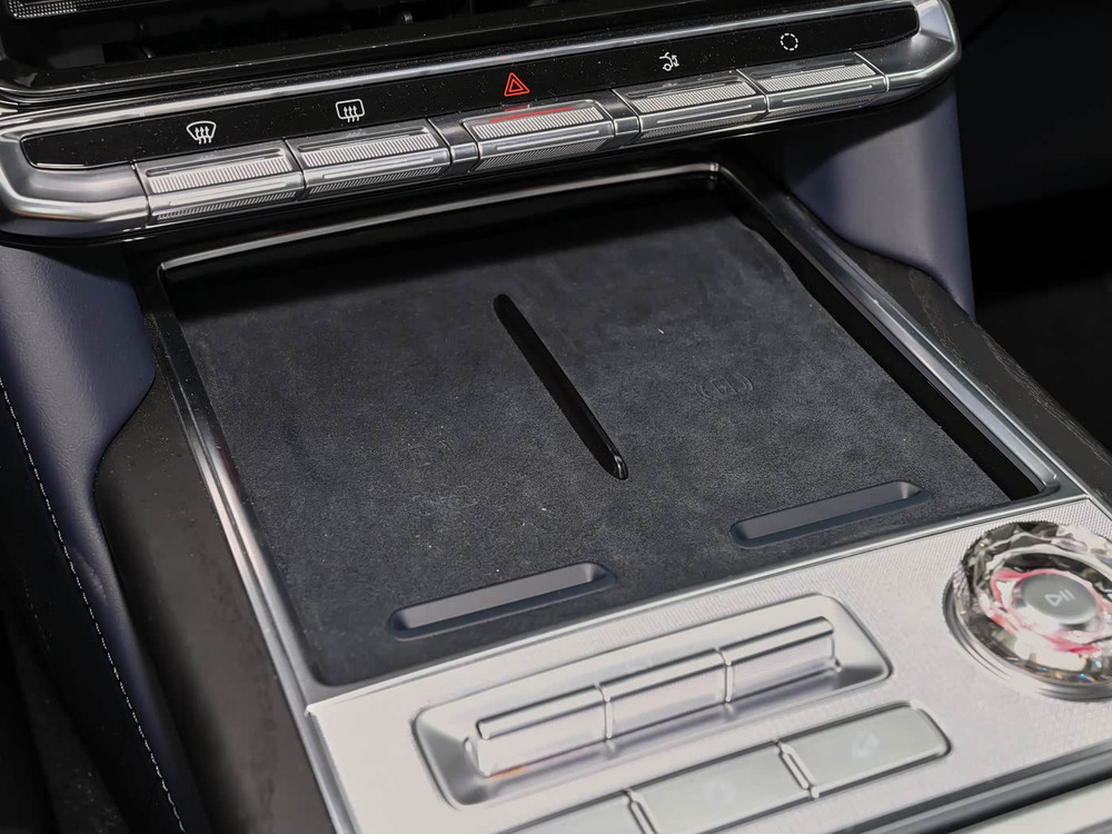 2026 Zeekr 9X Hyper - Polar Night Black / Midnight Blue | REF020426