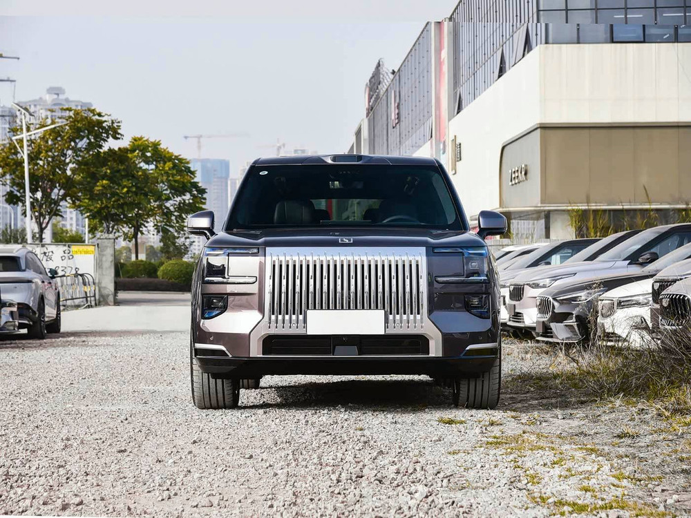 2026 Zeekr 9X Hyper - Lavender Purple / Midnight Blue | REF020526