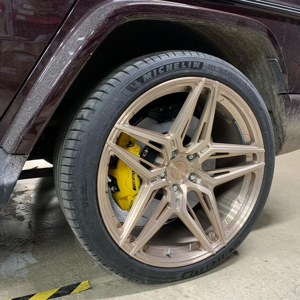 G63 AMG Carbon Ceramic Brakes