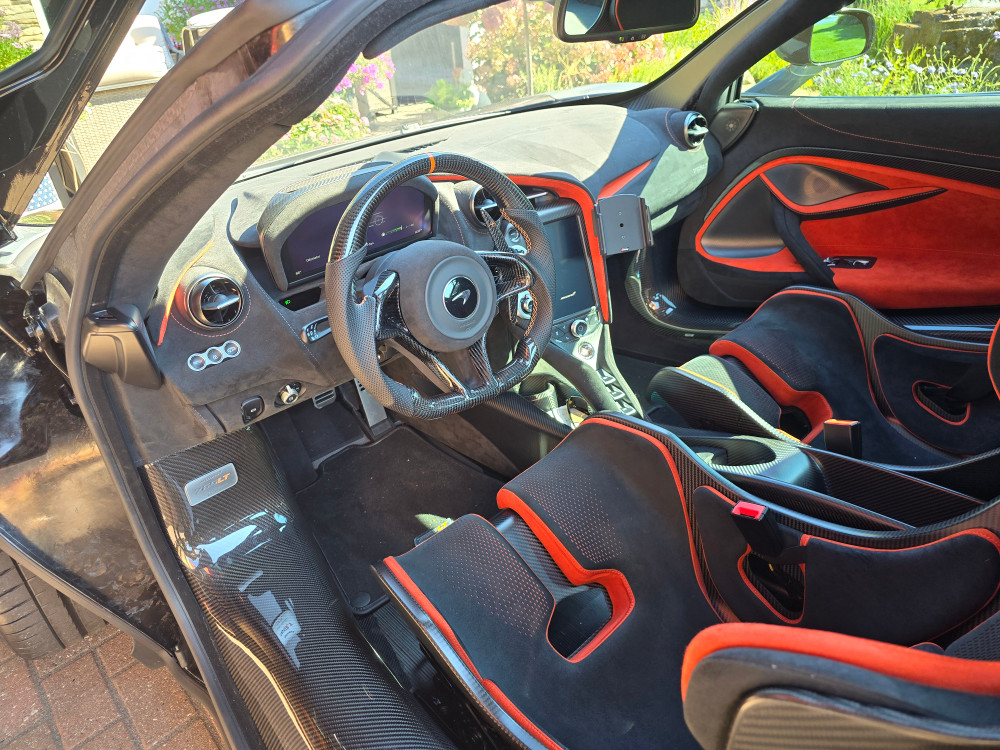 McLaren 765LT Steering Wheel
