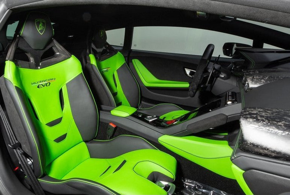 Lamborghini Huracan Seats