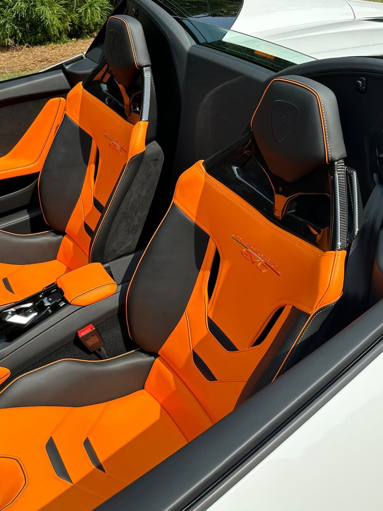 Lamborghini Huracan Seats