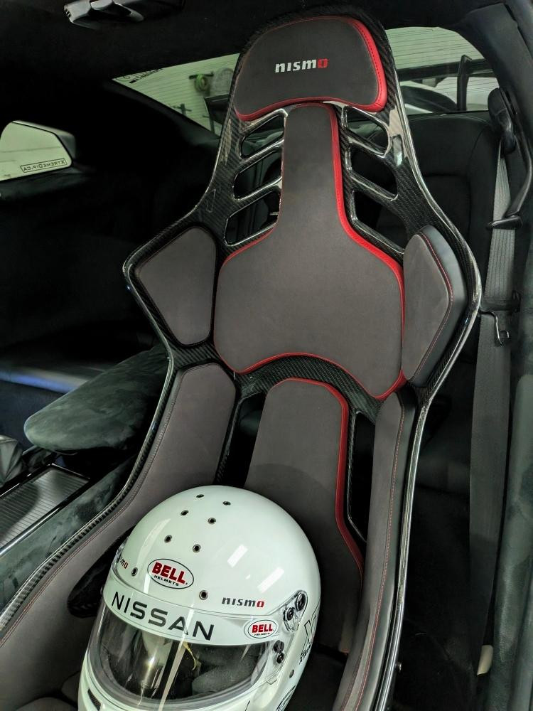 For Sale: Recaro Podium Carbon Fiber Seats