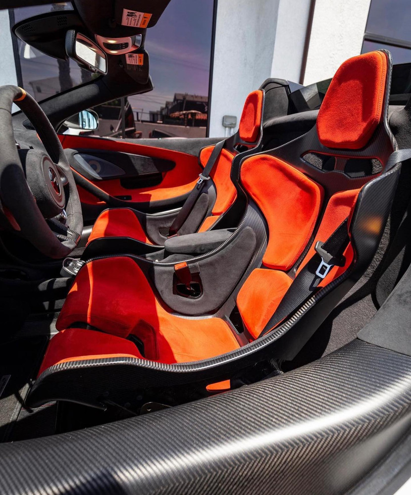 McLaren Senna Seats