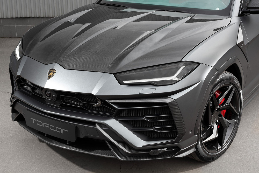 Lamborghini Urus Hood