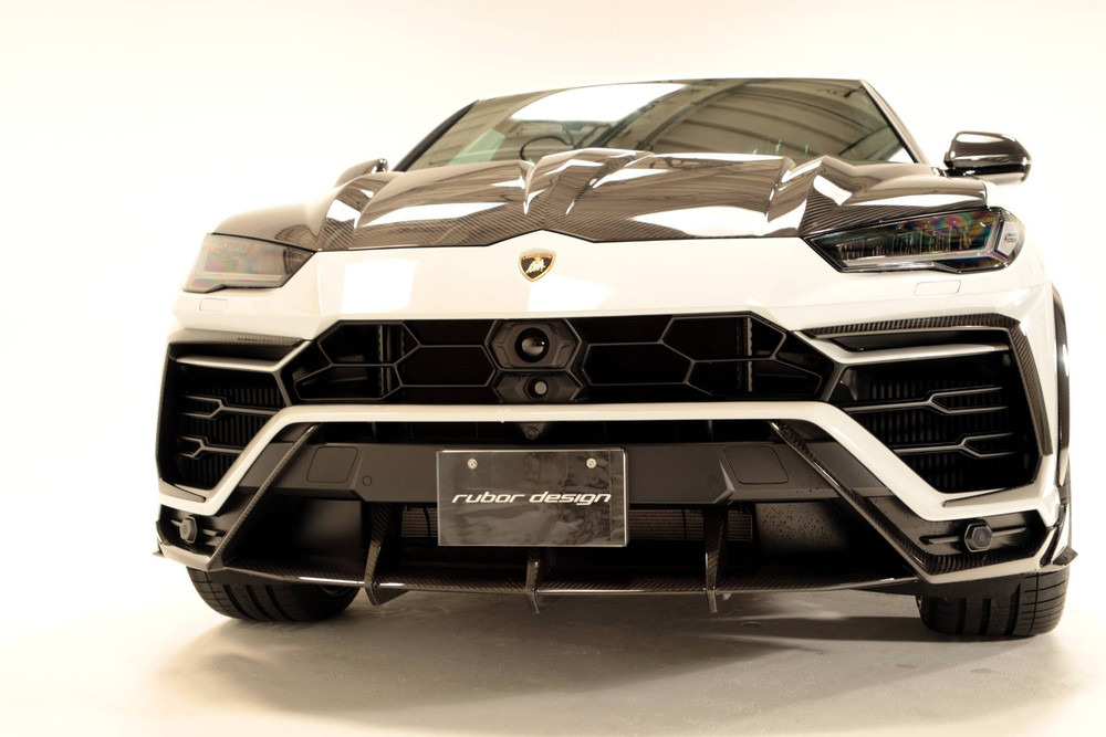 Lamborghini Urus Front Bumper