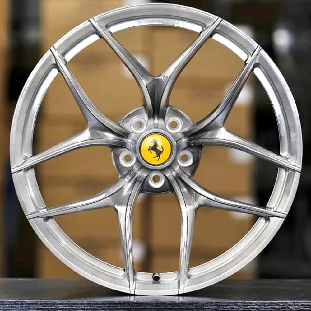 Ferrari GTC4Lusso wheels