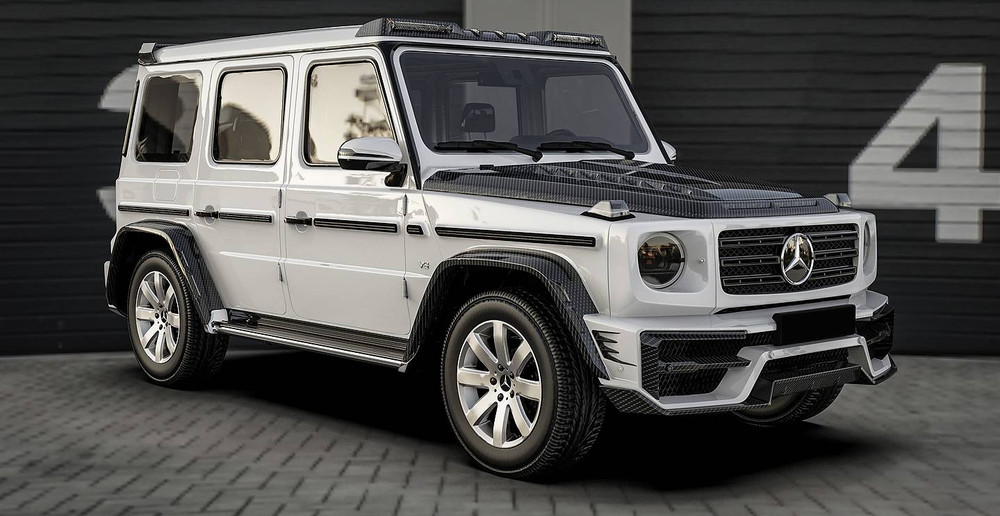 Players Club  Carbon Fiber Custom G63 AMG Hood