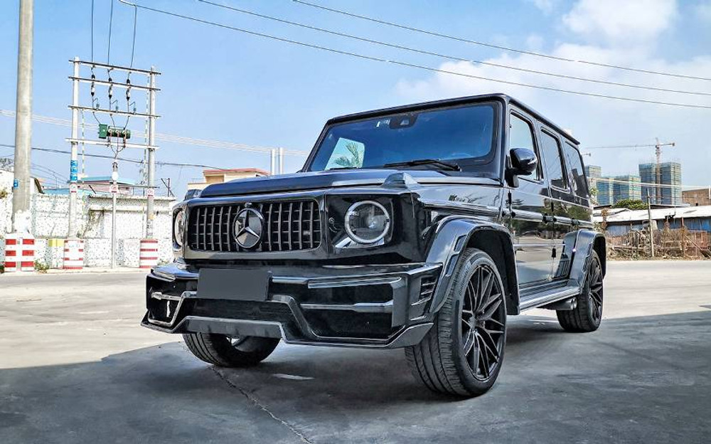 Players Club G-Class Carbon Fiber Widebody Fender Flares