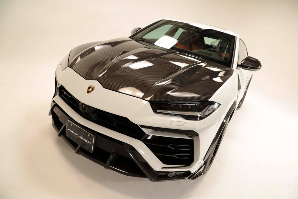 Widebody Lamborghini Urus Carbon Fiber Front Air Scoops